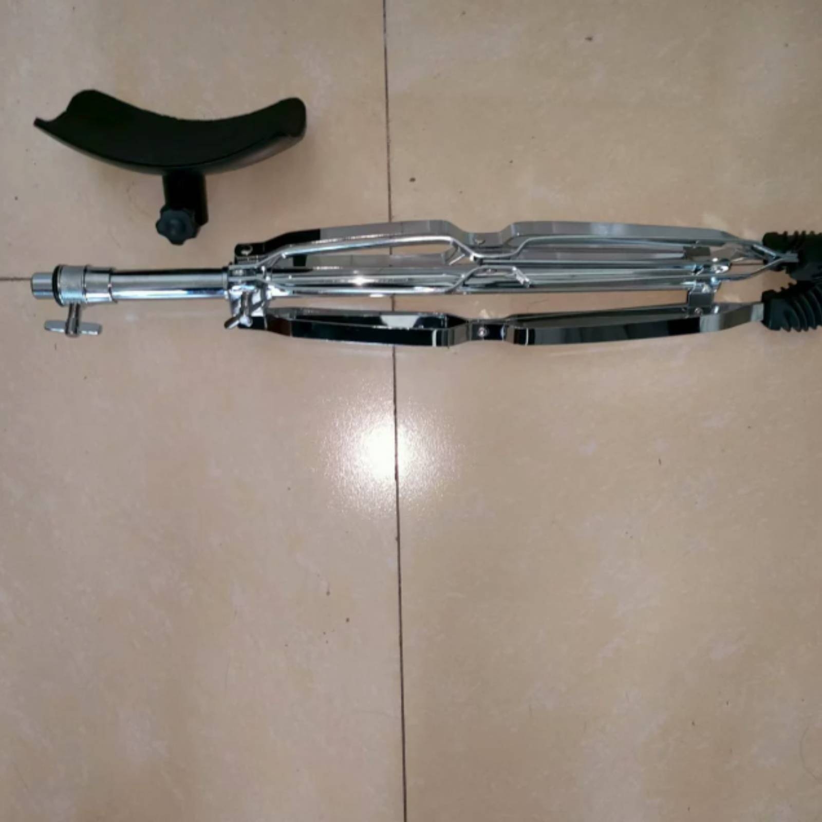 Stojak na tubę składany trójnó – Music Stand Folding recenzja i cena